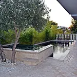 Ground Floor With A Private Pool Lägenhet Donji Okrug (Ciovo)