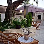 Lägenhet Ground Floor With A Private Pool Donji Okrug (Ciovo)