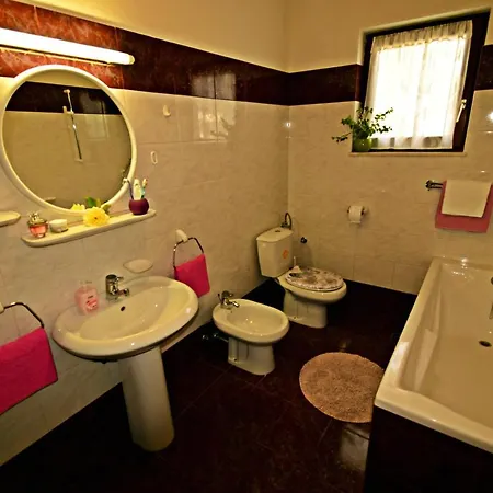Apartamento Ground Floor With A Private Pool Donji Okrug (Ciovo)